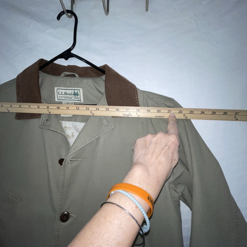 Vtg LL Bean Chore Coat Mens Medium 90s Fish Animal Lined Barn Farm Jacket 0BGW5 - Picture 10 of 16